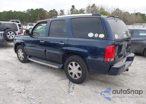 2004 Cadillac Escalade Standard from USA, damaged, VIN 1GYEK63N14R193152